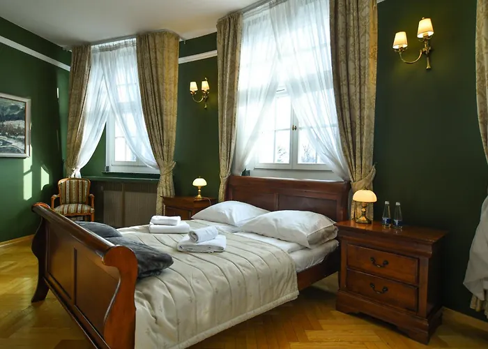 Dom Zdrojowy W Szczawnie - Zdroju Rezort Szczawno-Zdroj