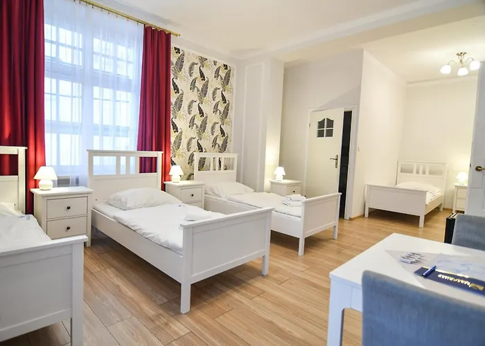 Dom Zdrojowy W Szczawnie - Zdroju Szczawno-Zdroj